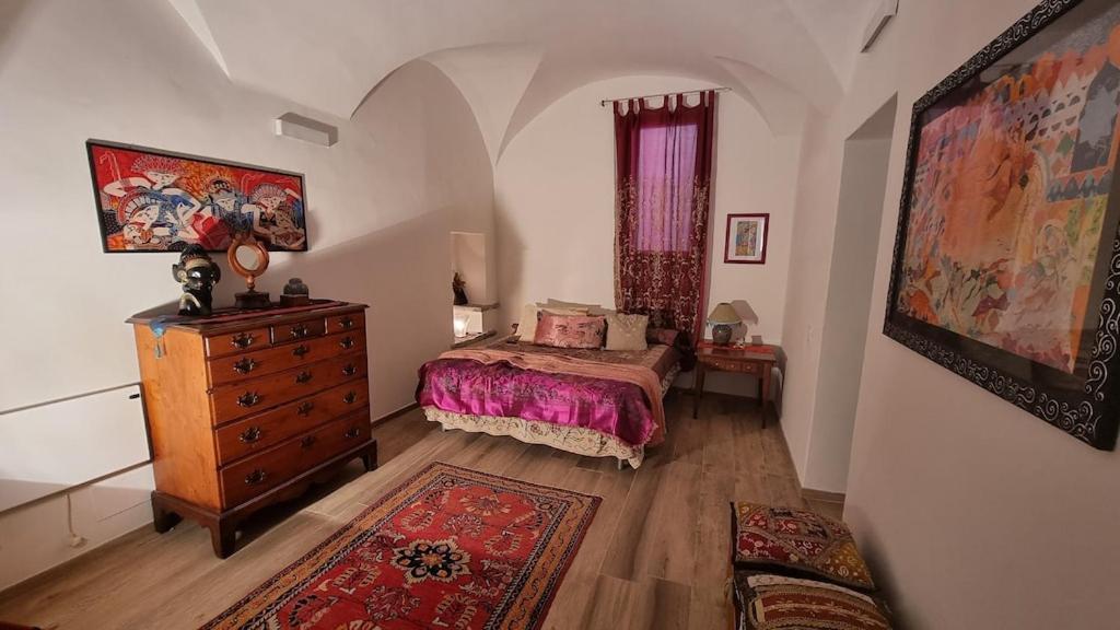 Beautifully Restored Romantic Apartment In The Centre Of Historic Долчедо Екстериор снимка
